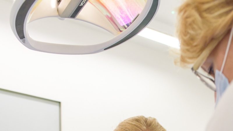 Wenn man sich ein Implantat setzen lassen will, ist in Bremen die Partnerschaft für interdisziplinäre ZahnMedizin der richtige Ansprechpartner.