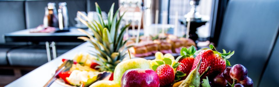 Das reichhaltige Frühstücksbuffet im Designhotel ÜberFluss ist ein weiterer Grund, das Hotel zu buchen.