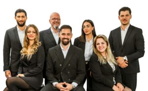 Immobilienfinanzierung Bremen: Das Team von Burak Dilek Immobilien und Finanzen